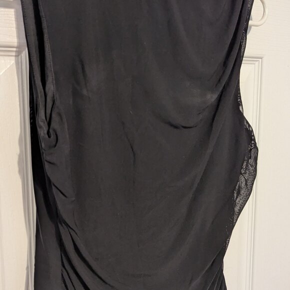 Solid Pleated Tank Top - Picture 6 of 6